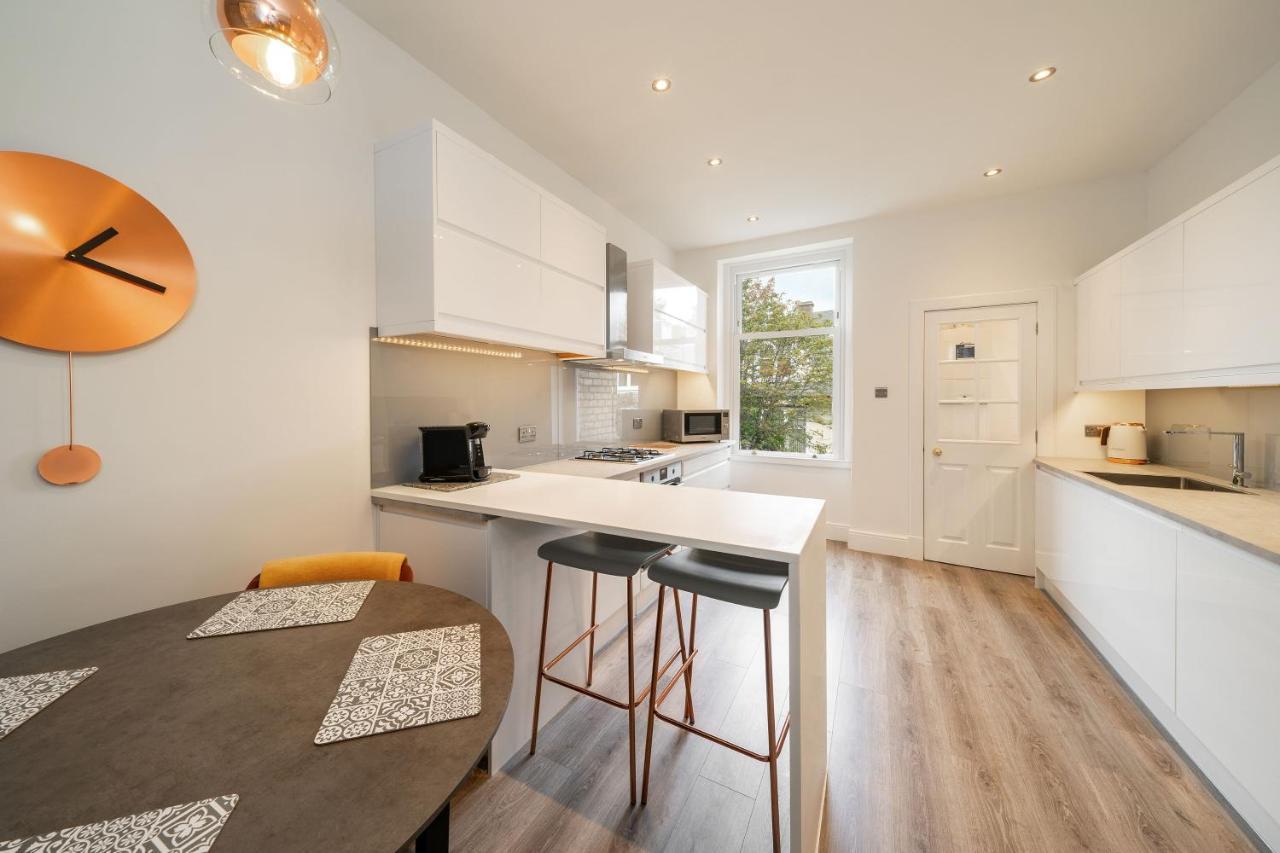 Jane'S Place - Chic 2 Bed Apartment 던디 외부 사진