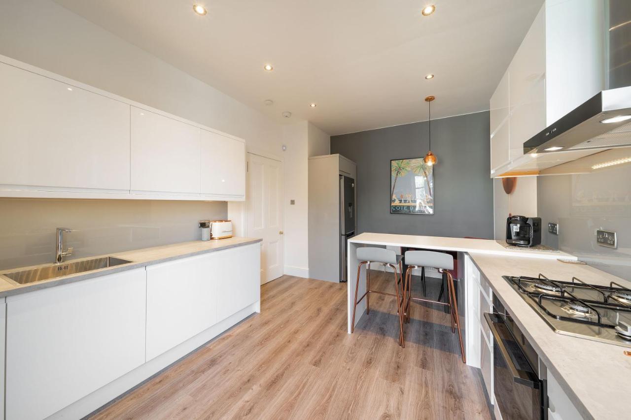 Jane'S Place - Chic 2 Bed Apartment 던디 외부 사진