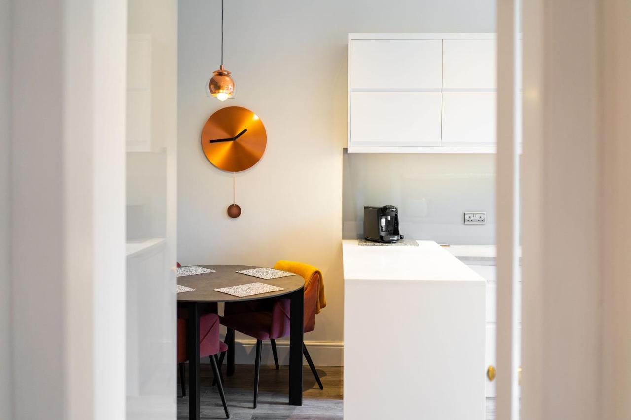 Jane'S Place - Chic 2 Bed Apartment 던디 외부 사진
